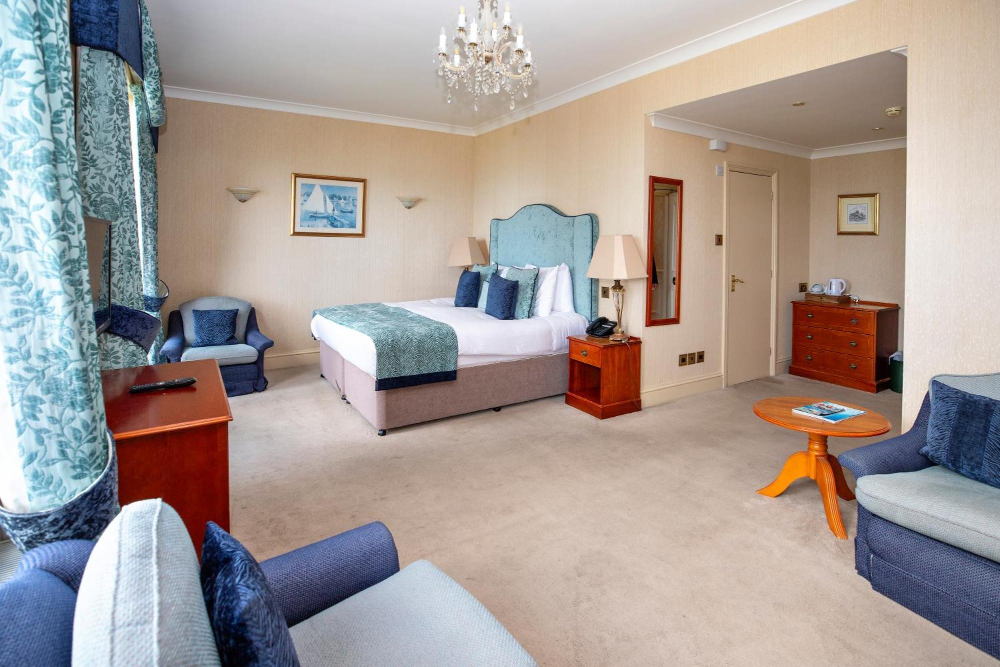 Miramar Hotel